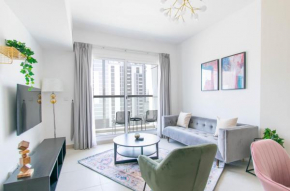 Stella Stays Lovely 2 BDR Dubai JVC Private Balcony, Dubai